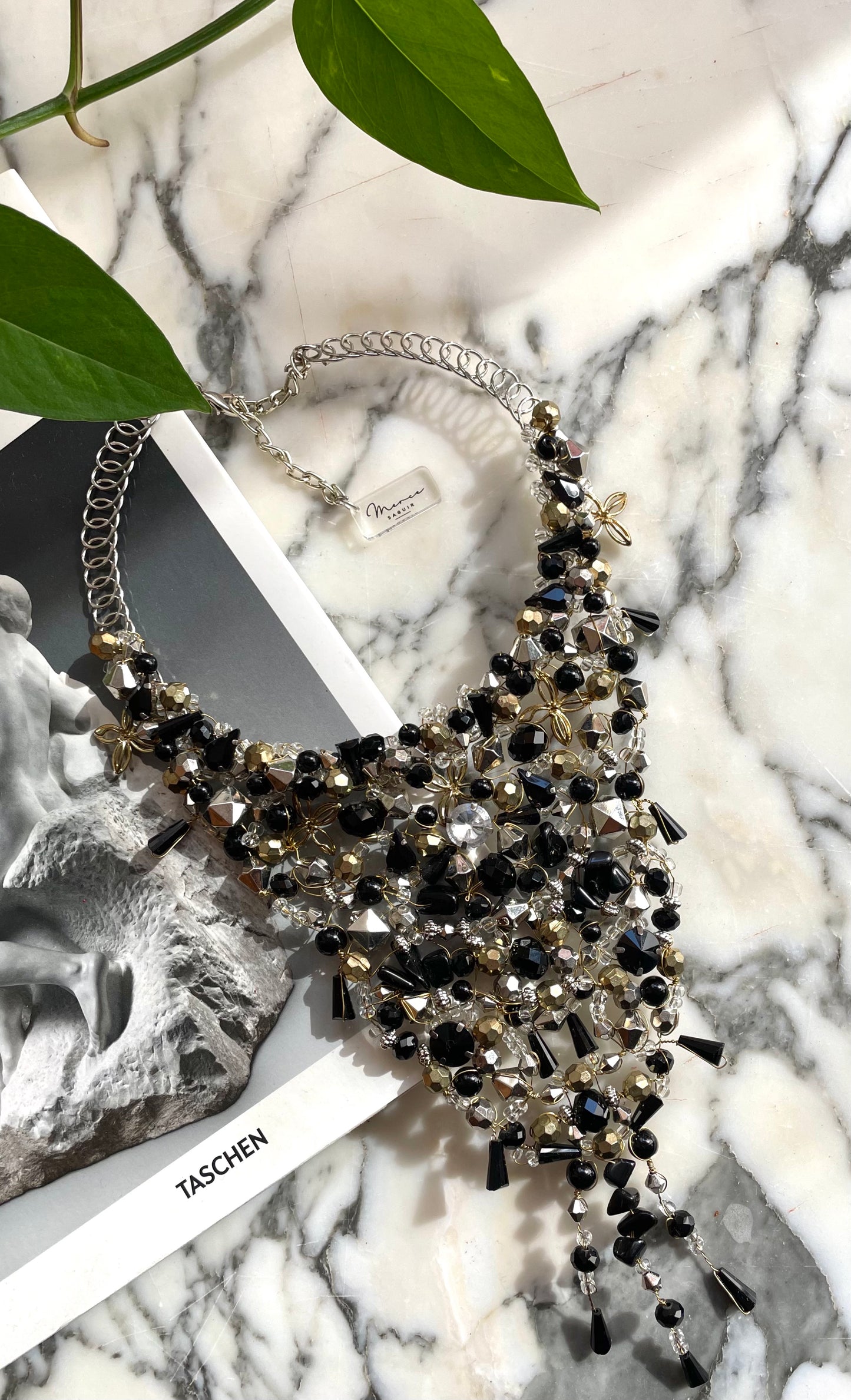 Collar Agatha