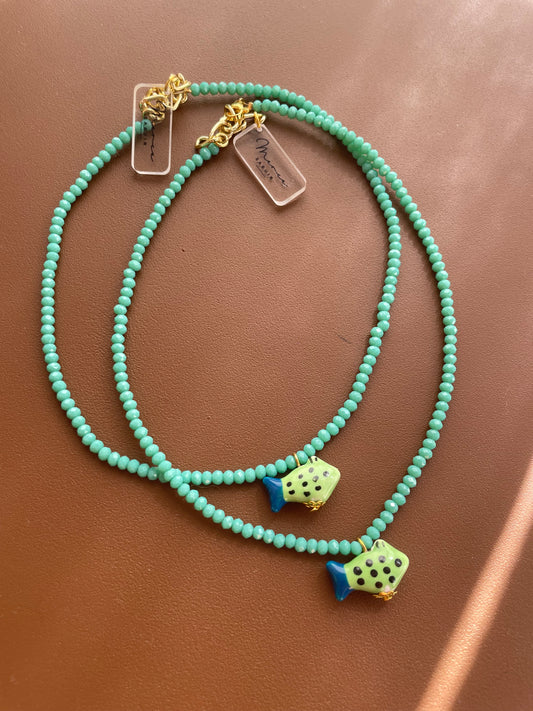 Collar amuleto pez